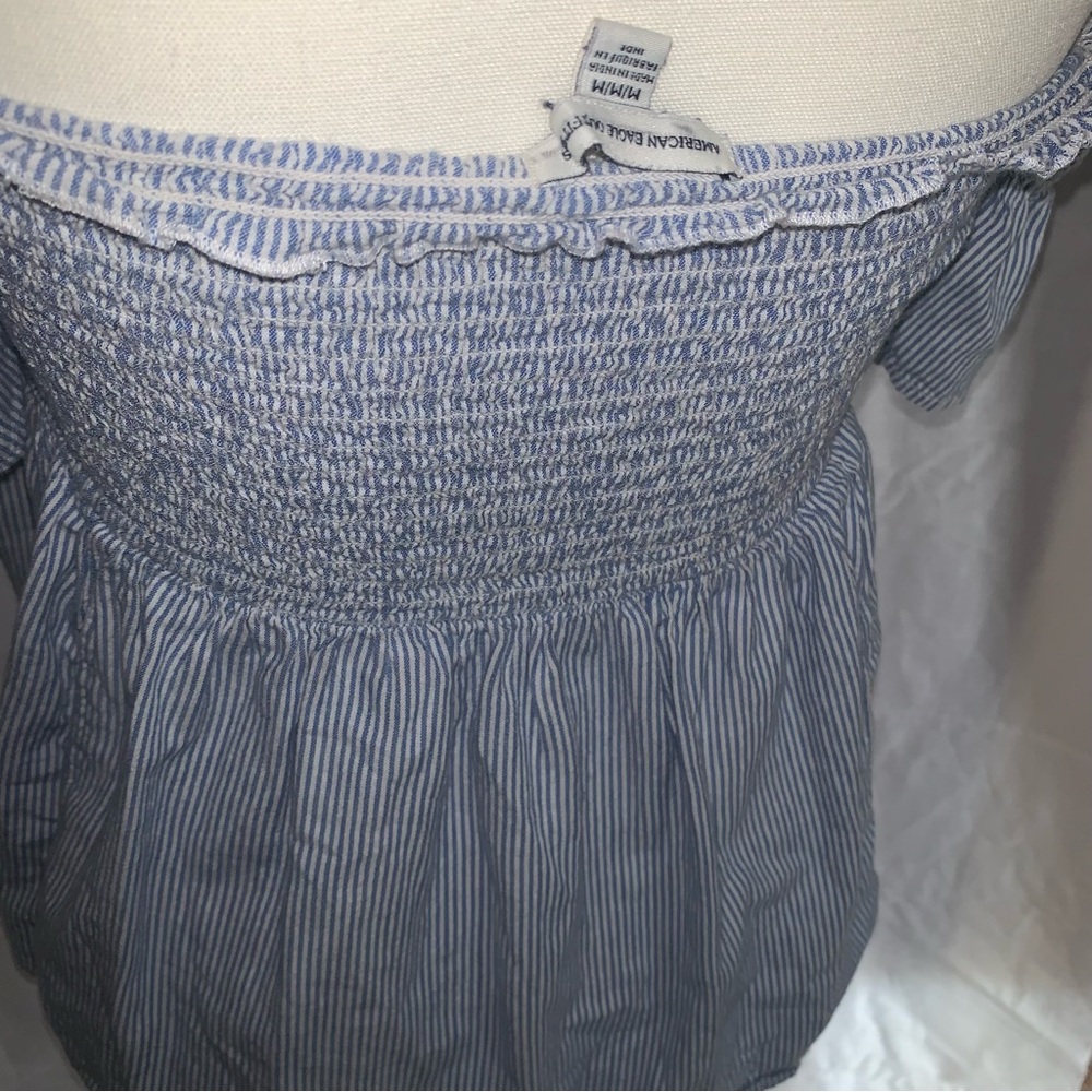 American Eagle Outfitters | White,Baby Blue blouse+ruffle top+frilled | Medium - Picture 3 of 3